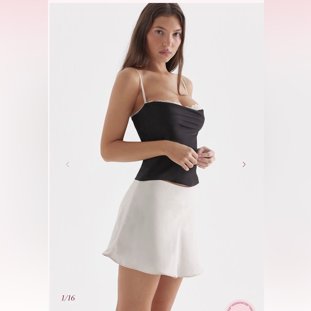 House of CB MALALA Off White Mini Skirt Skort Size Small